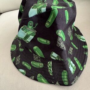 Black & Green Pickle Rick Pattern Bucket Hat